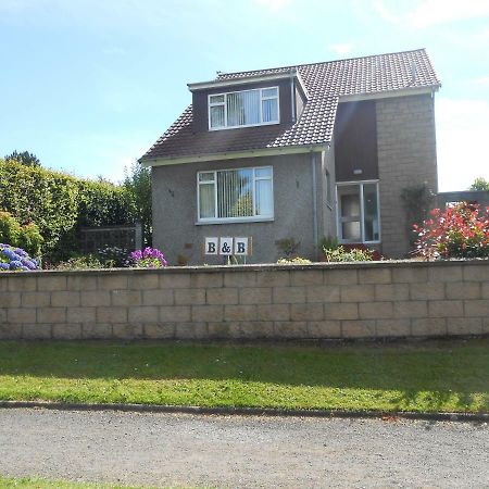 Rose Villa Bed And Breakfast Forfar Exterior foto