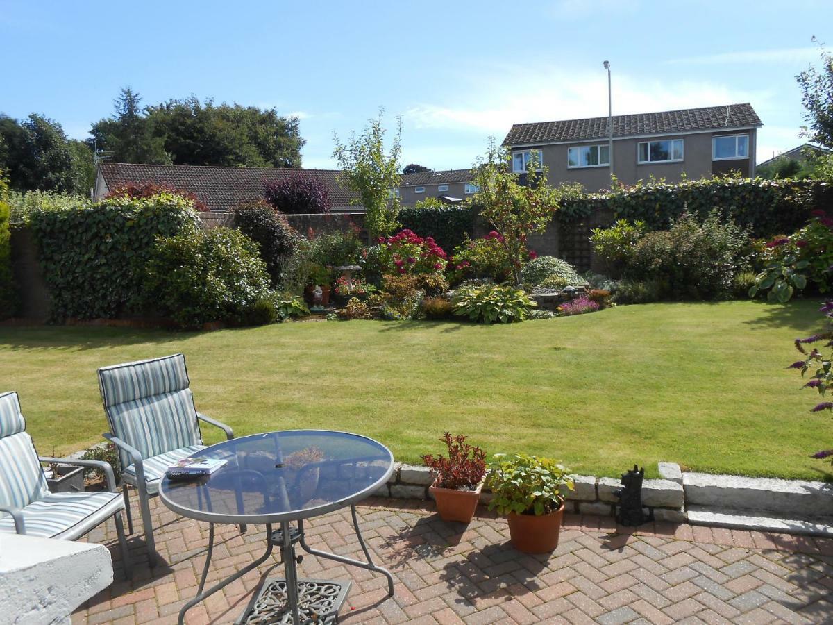 Rose Villa Bed And Breakfast Forfar Exterior foto