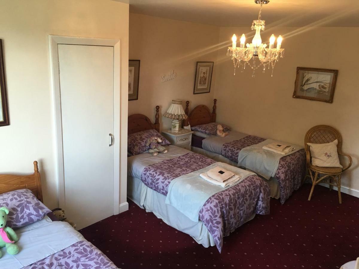 Rose Villa Bed And Breakfast Forfar Exterior foto