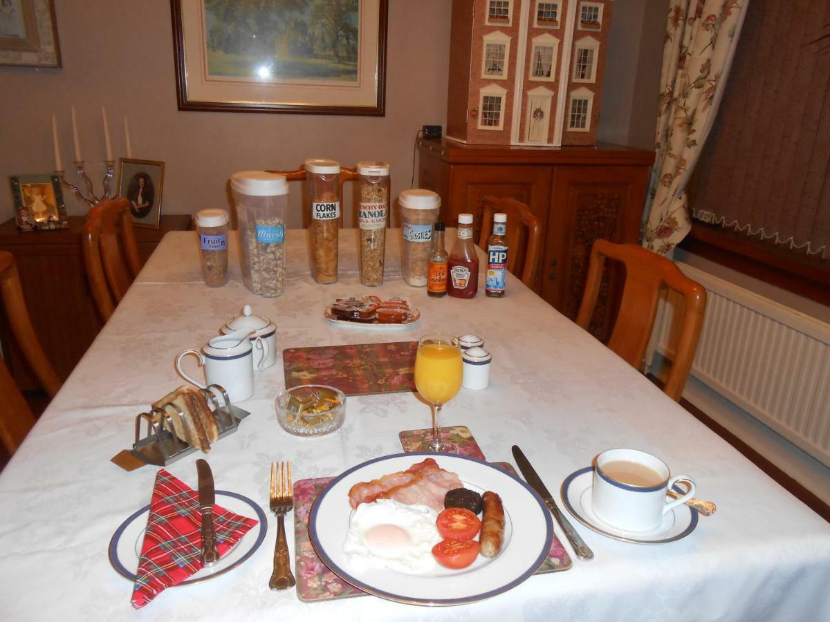 Rose Villa Bed And Breakfast Forfar Exterior foto